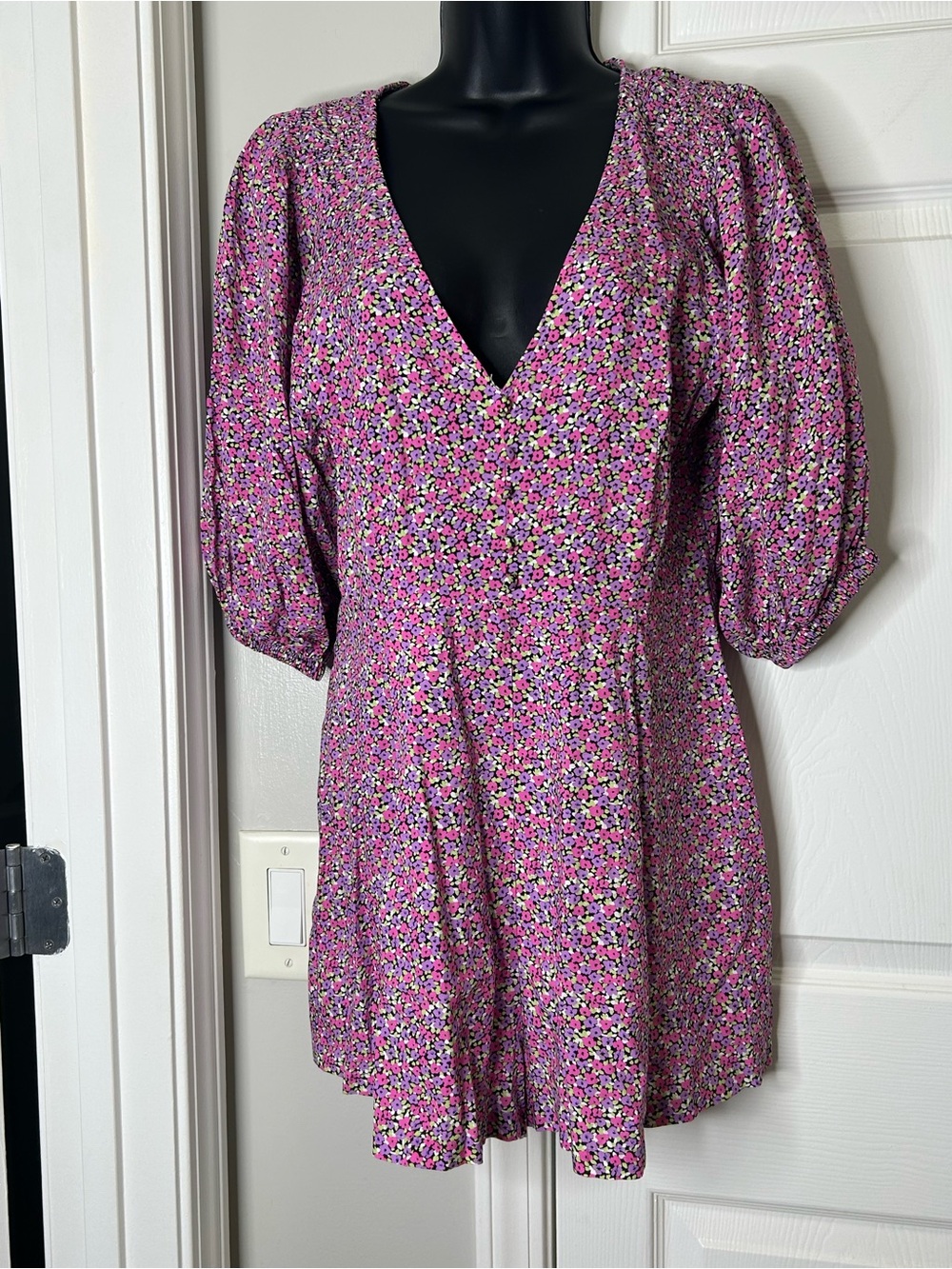 Zara Floral Skort Pink Purple Puff 3/4 Sleeve V-Neck Button Front‎ Size M